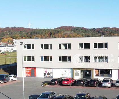 GESCHÄFTS-ZENTRUM SCHLIERFER HEIDE,
Sengenthal - Schlierfer Holz